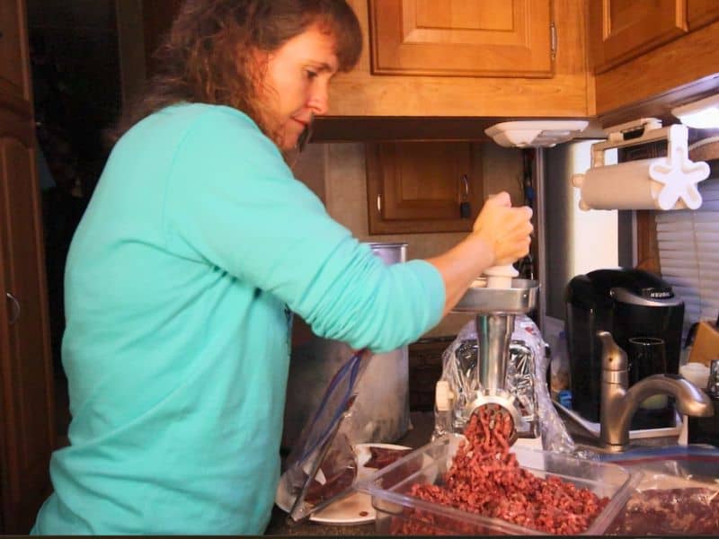 grinding venison to can