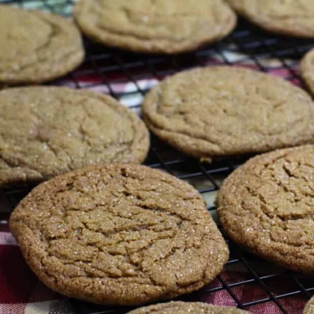 Molasses Cookies from Rough and Tumble Farmhouse