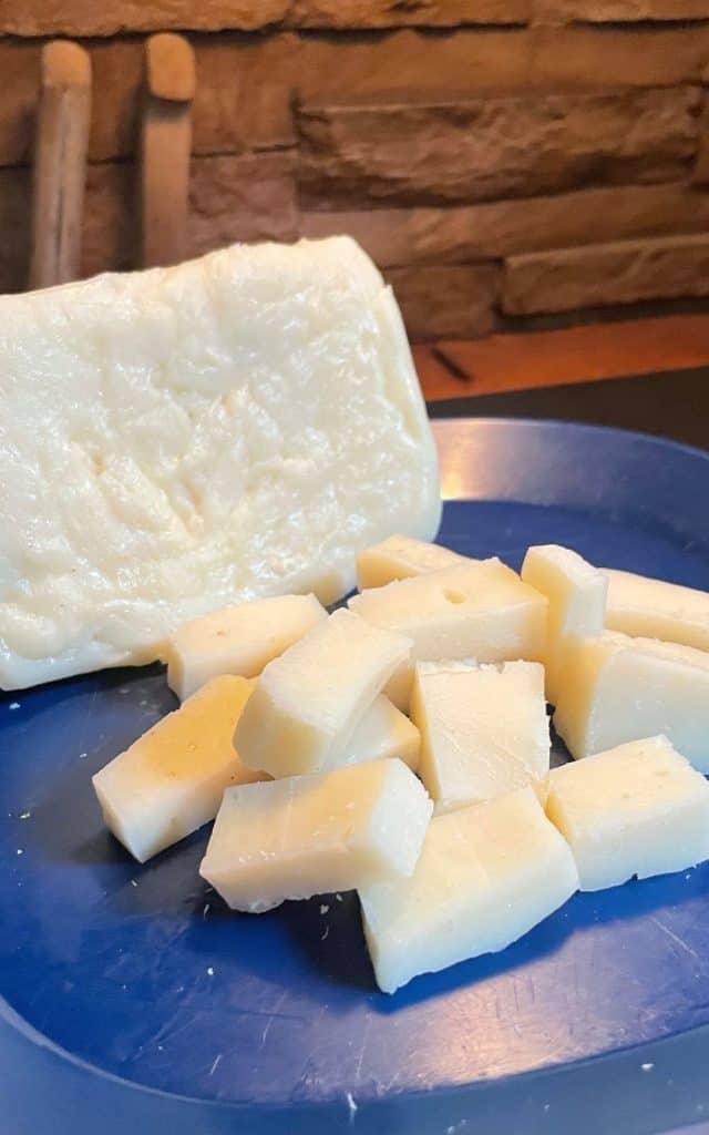 Amish Velveeta cheese