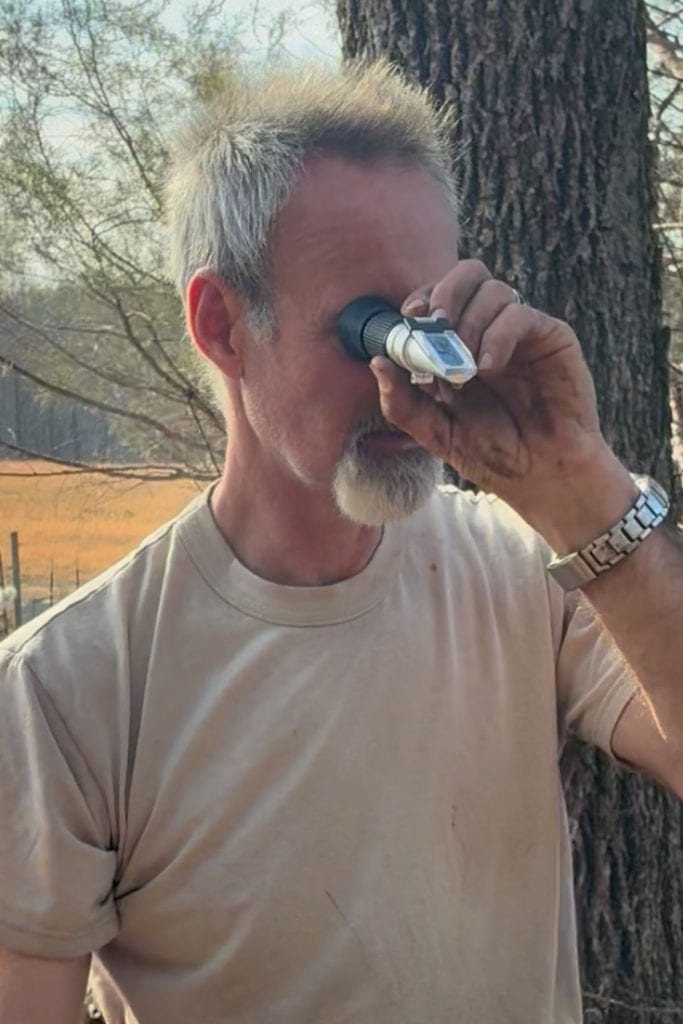 reading a refractometer