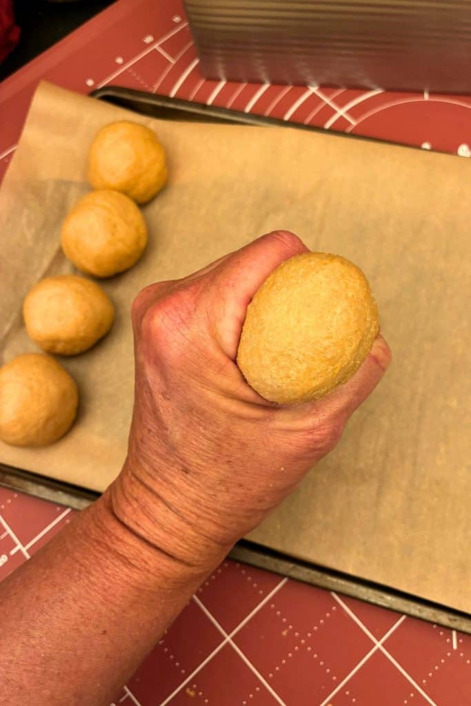 shaping bun through thumb and forefinger