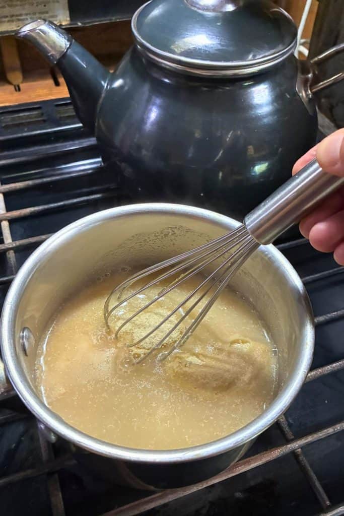 tangzhong step one, mixing flour and water